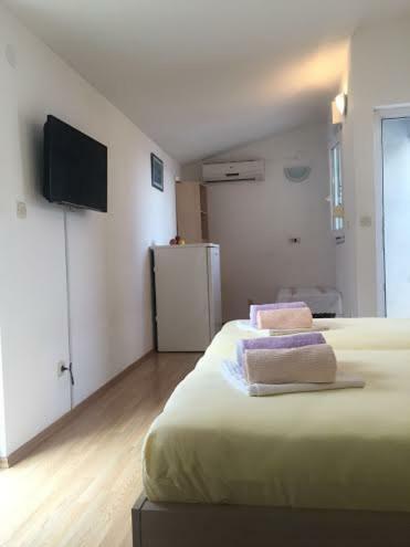 Apartment Pavlinovic Jure *